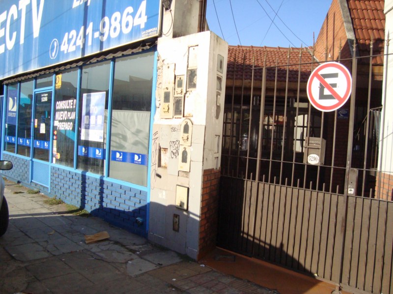alquiler - Av. H. Yrigoyen al 5200 Lanús